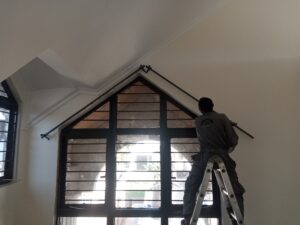 Angular rods installation